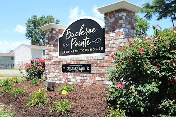 Buckroe Pointe Apartment Townhomes property